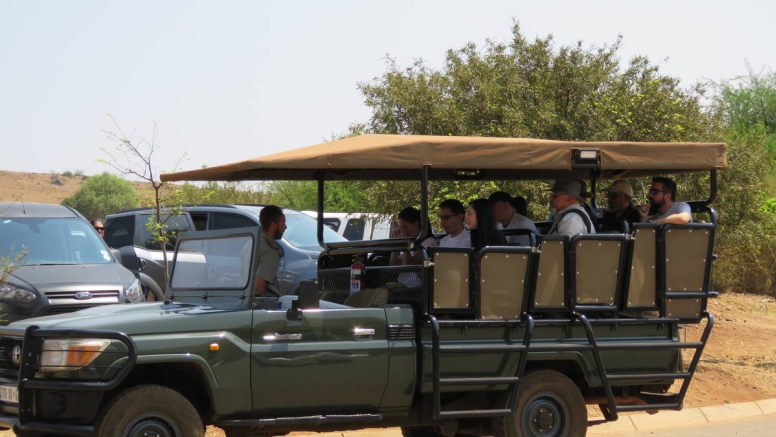 Game Drive Bothongo Rhino and Lion Nature Reserve image 8