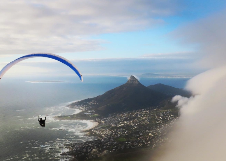 Tandem Paragliding Cape Town image 2