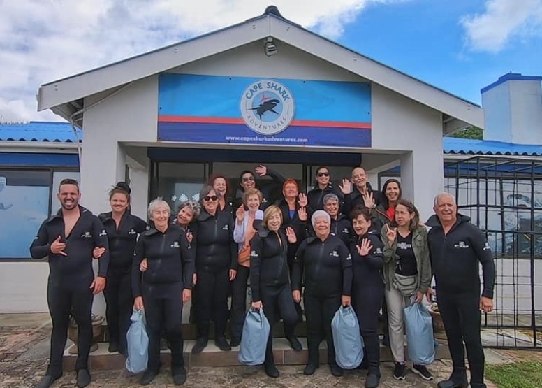 Gansbaai Shark Cage Diving Tour image 9