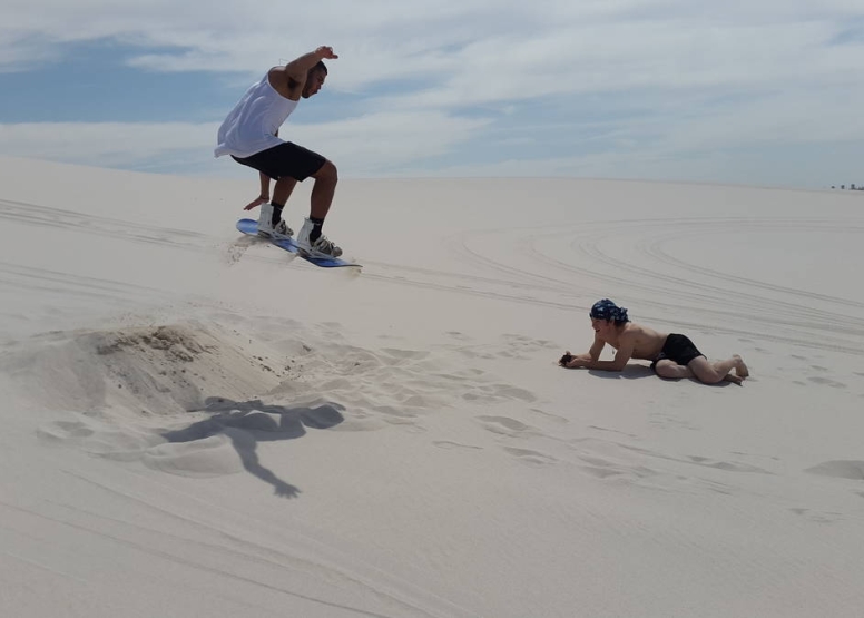 Ultimate 4x4 Sandboarding image 2