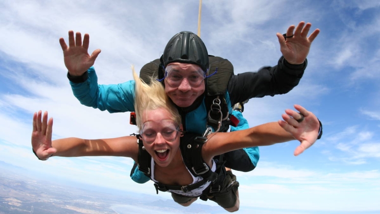 Tandem Skydive image 1