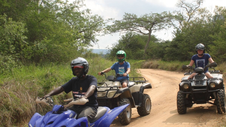 1 Hour Quad Bike Trail Farnklyn Park Hoedspruit image 5