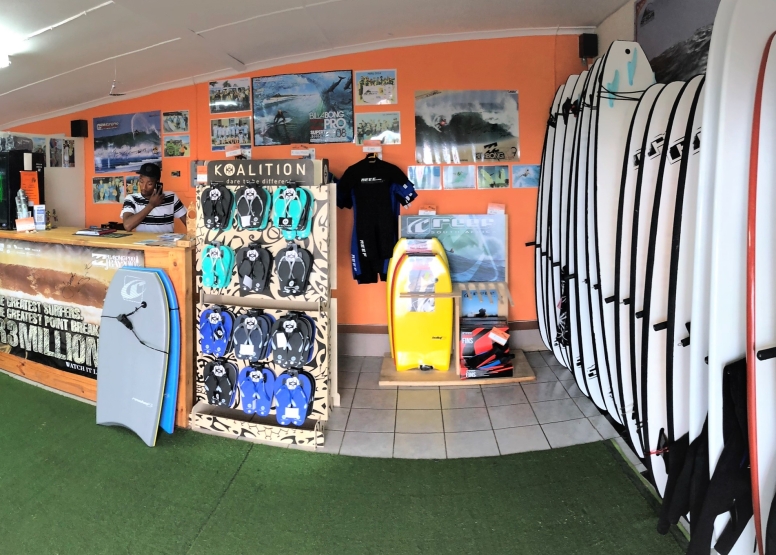 Surf board Rental - Half Day image 3