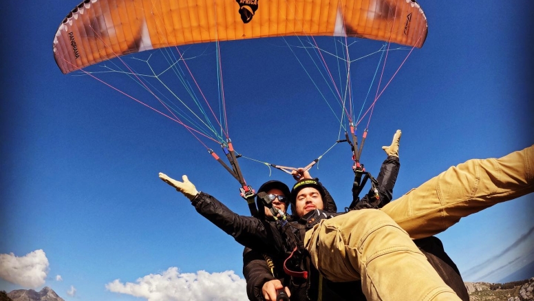 Tandem Paragliding Cape Town image 7