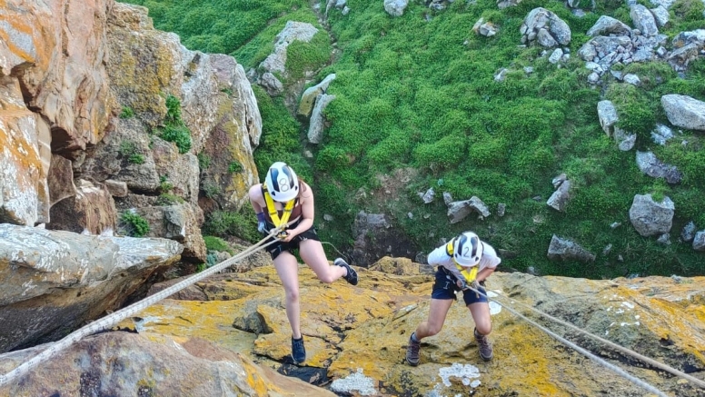 Extreme Abseil Plettenberg Bay image 9