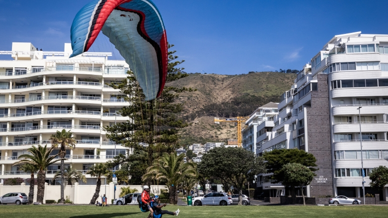 Hi5 Tandem Paragliding image 9