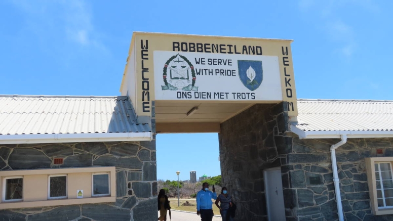 Full Day Township & Robben Island Heritage Tour image 1