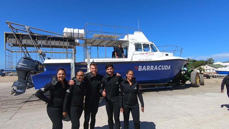 Gansbaai Shark Cage Diving Tour image 8