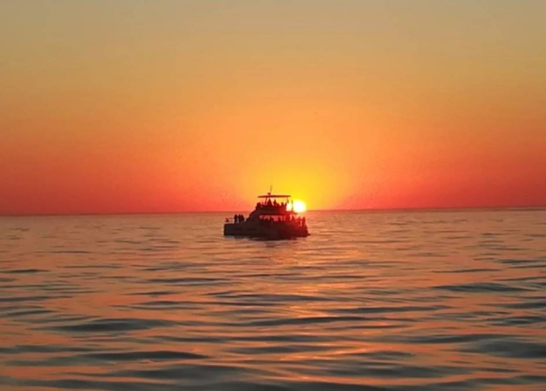 Sunset Prosecco Cruise Cape Town image 3