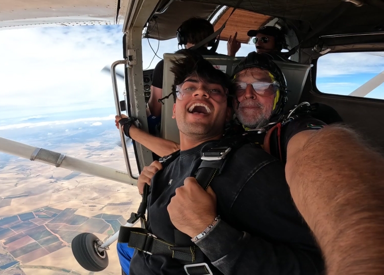 Cape Town Tandem Skydive image 4