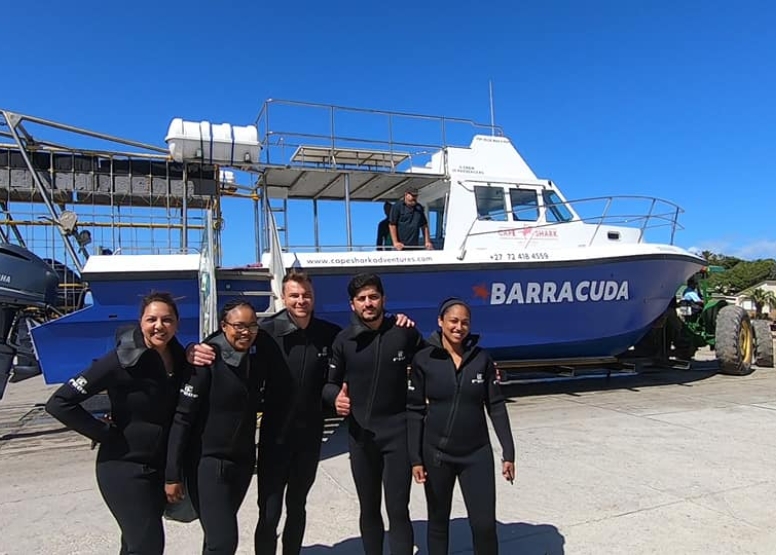 Gansbaai Shark Cage Diving Tour image 8