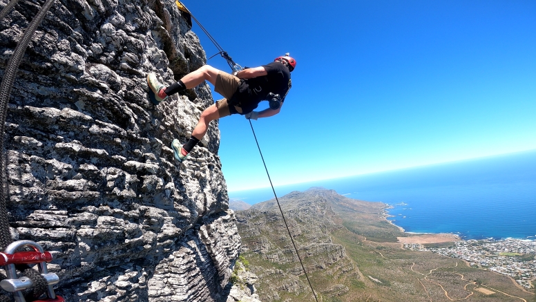 Abseil Table Mountain Cape Town image 1