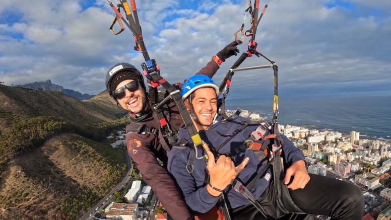 Hi5 Tandem Paragliding image 3